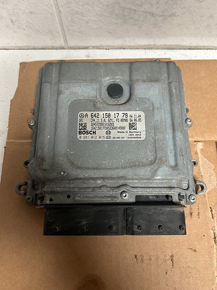 Mercedes-Benz ML W164 320cdi ECU