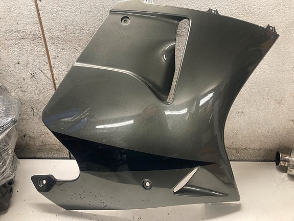 Honda CBR 1100 XX Blackbird sivukatteet uudet