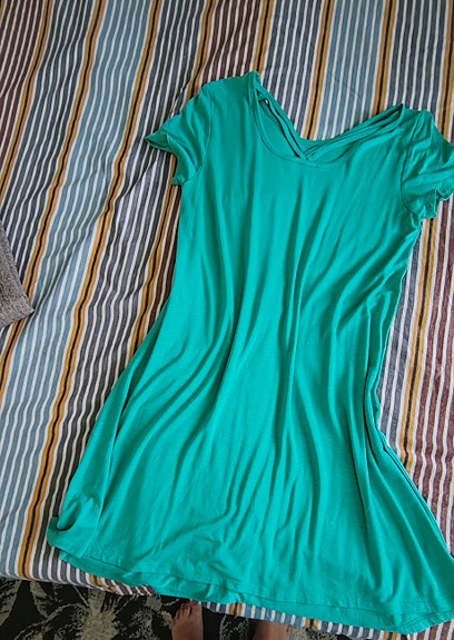 Trikoo mekko