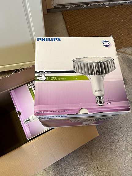 Philips TrueForce LED lamppu 2kpl