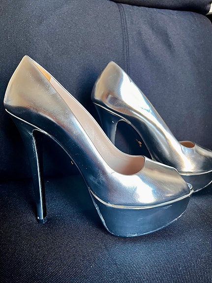 Prada platform korkokengät 39