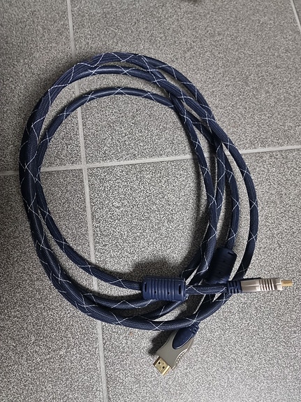 HDMI