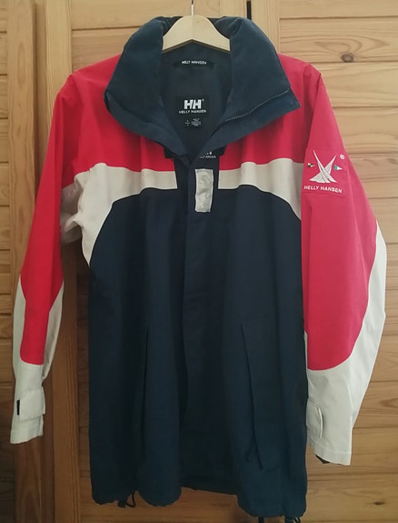 Helly Hansen takki S