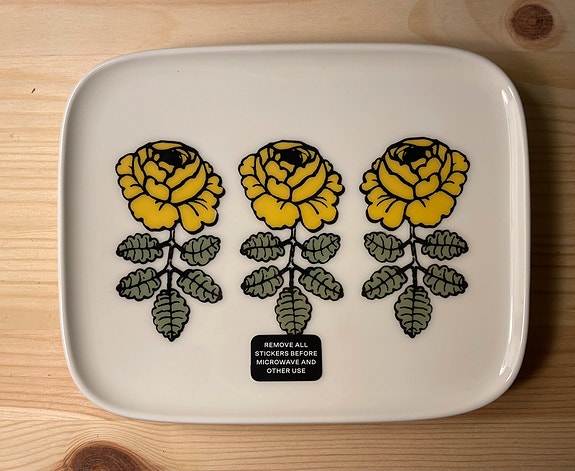 Marimekko Oiva Vihkiruusu lautanen