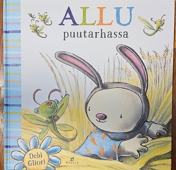 Allu puutarhassa