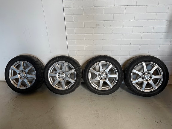 Seat 16" alumiinivanteet +205/55/16 kitkarenkaat (163)
