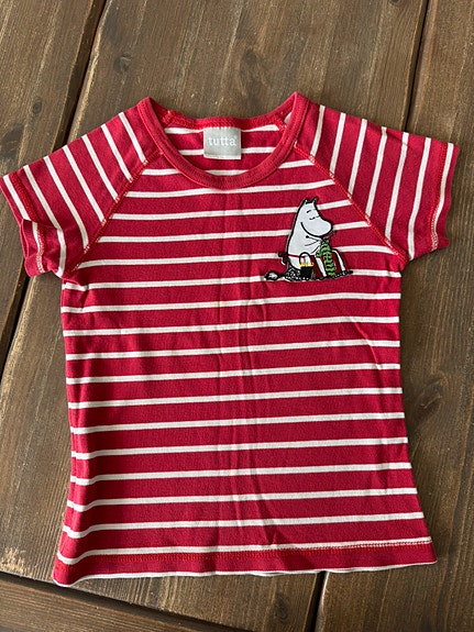 Tutta t-paita, koko 104