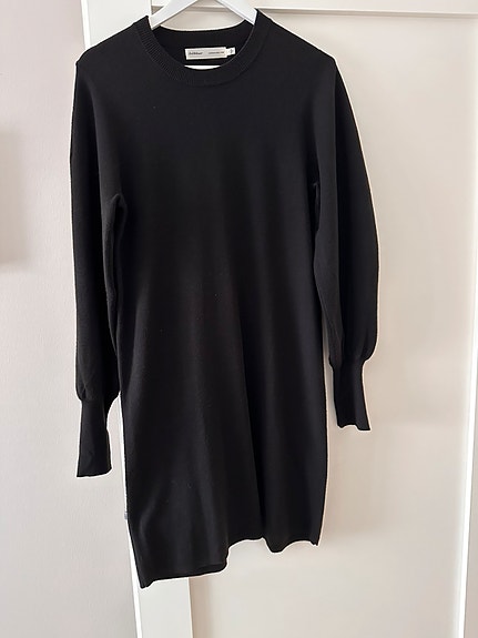 InWear neulemekko, musta, koko L