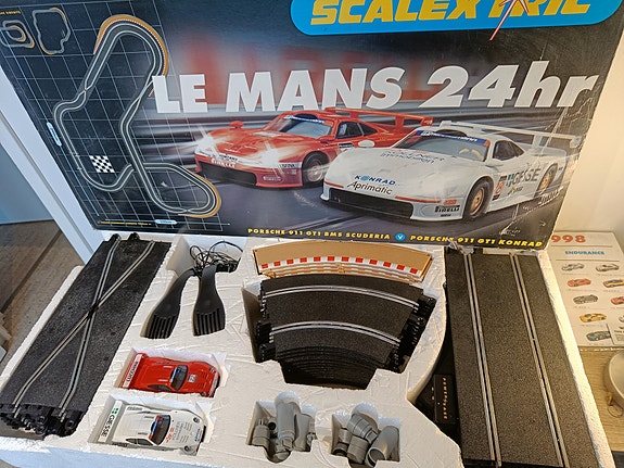 SCALEXTRIC LE MANS 24HR AUTORATA  1998