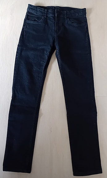 Mustat skinny fit farkut, 158