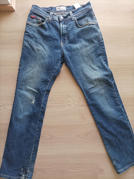 Product image 12 of 17
