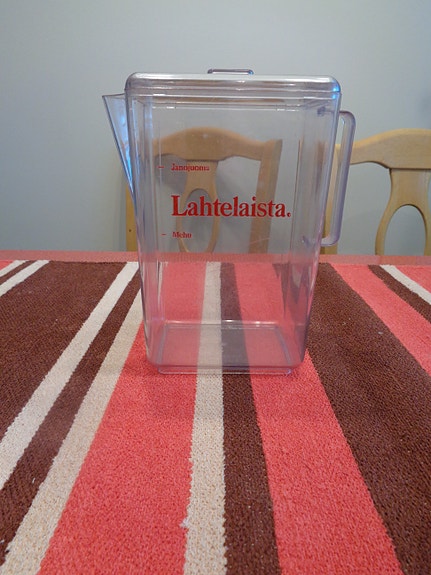 Lahtelaista kannu
