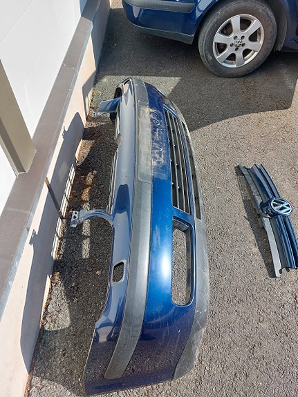 VW Golf 4 etupuskuri