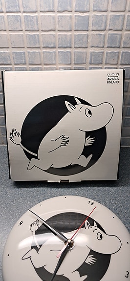 Muumi seinäkello, Seikkailu