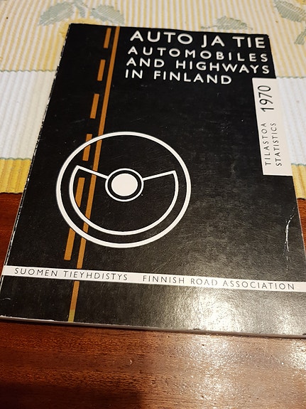 Auto ja tie 1970.  Tilastoa