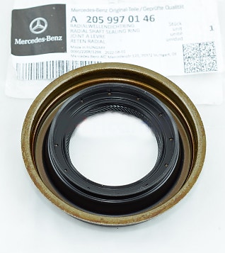 radial shaft sealing / Perän akselitiiviste alkuperäinen, MB useat