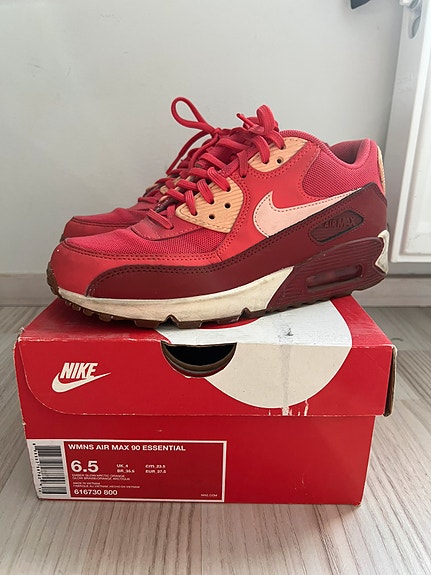 Nike Air Max 90 Essential