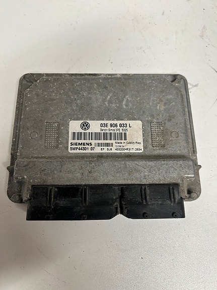 Volkswagen Polo 1.2 bensan ECU