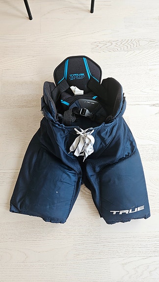 True AX JR L jääkiekkohousut