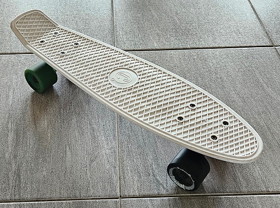Valkoinen Cruiser-lauta