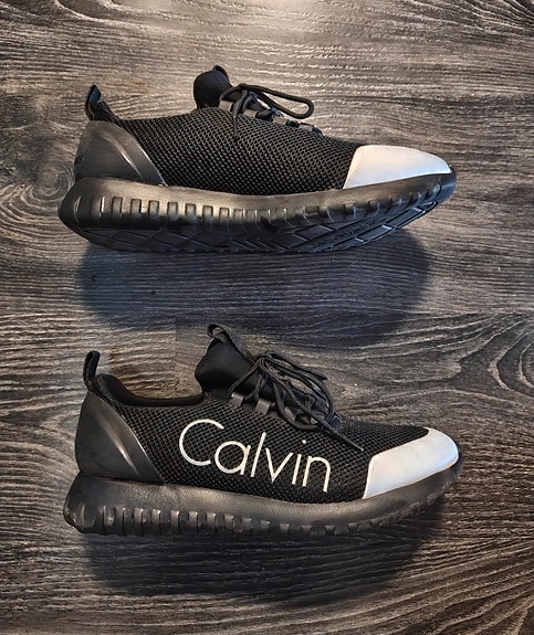 Calvin Klein Jeans lenkkarit, koko 42
