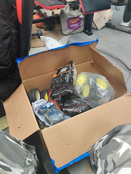 Product image 3 of 3