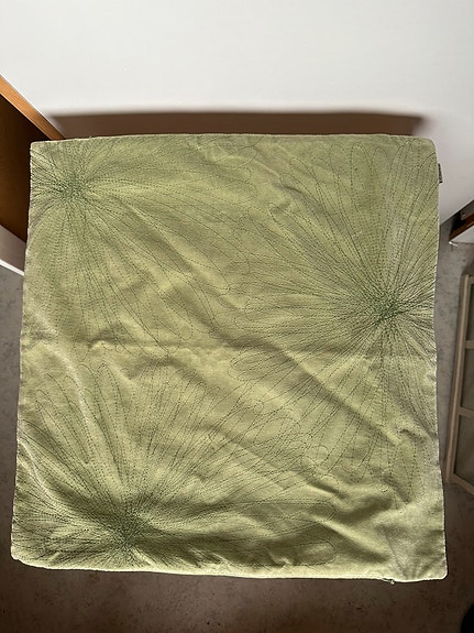 Pentik vihreä tyynynpäällinen