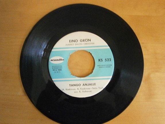 Singlelevy Eino Grön