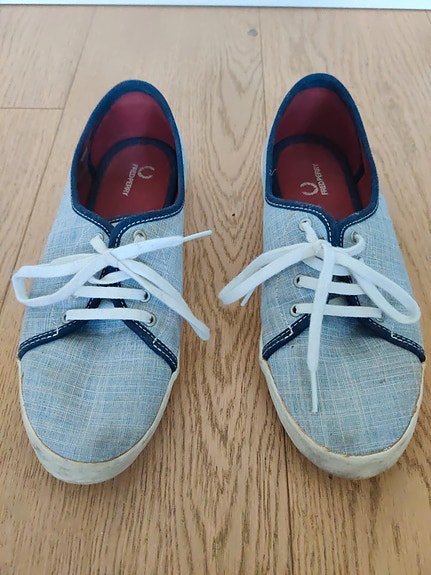 Fred Perry kangastennarit koko 40 – klassinen malli!