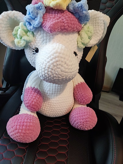 Amigurumi pegasus