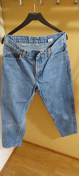 Levis 532