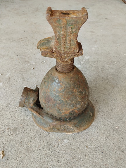 Product image 1 of 3