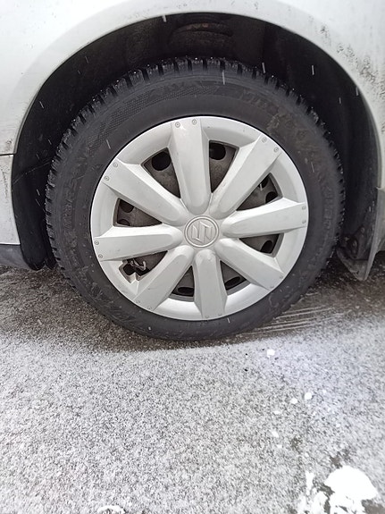 Suzuki alkuperäiset koristekapselit 16"