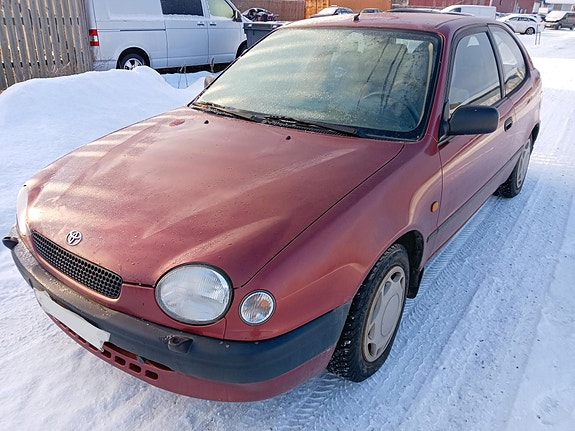 Toyota Corolla 1.4 3ov. HB -97