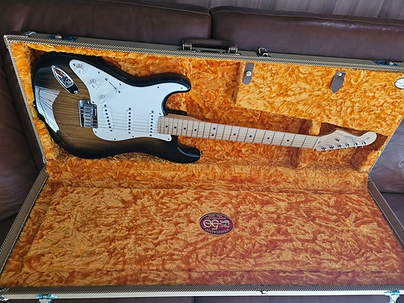 Vasuri Fender stratocaster American series 50-vuotismalli