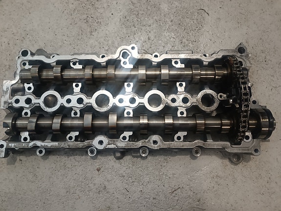 Ford/Peugeot/Citroen venttiilikansi 1.5 L psa