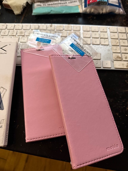 Samsung Puhelimen A12 kuoria