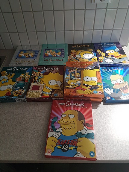 Simpsonit DVD-kausia