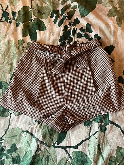 Lyhyet shortsit