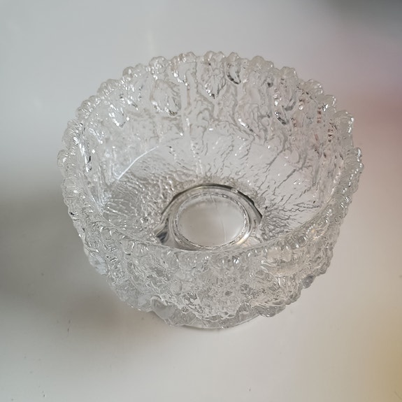 Frosted jälkiruokamalja