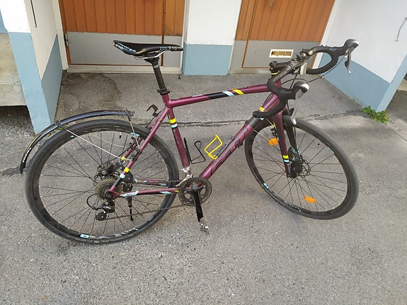 Felt Cyclocross-pyörä