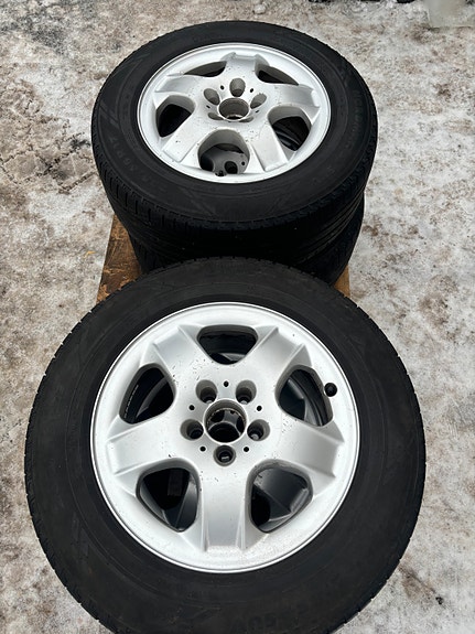 Mercedes ML w163 17" kesärenkaat aluvanteilla