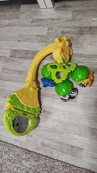 Mobile pinnasänkyyn