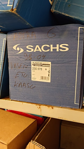 Opel Astra etuiskari vm98-04 uusi