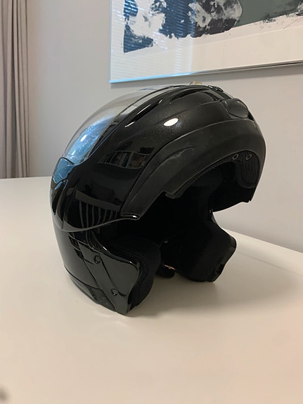 Caberg, avattava kypärä