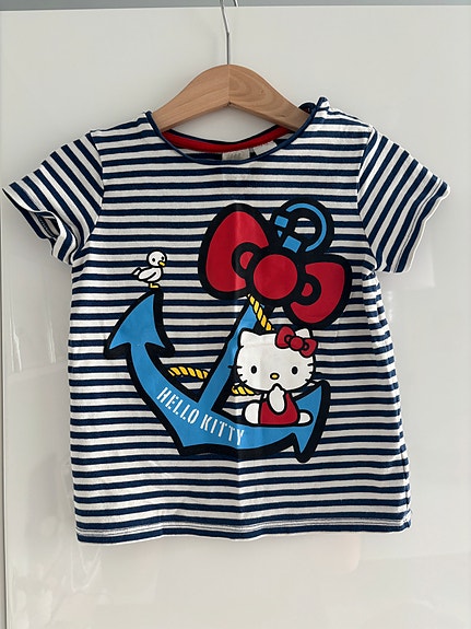 H&M Hello Kitty t-paita, kokoa 92