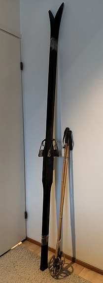 Vanhat sukset&sauvat