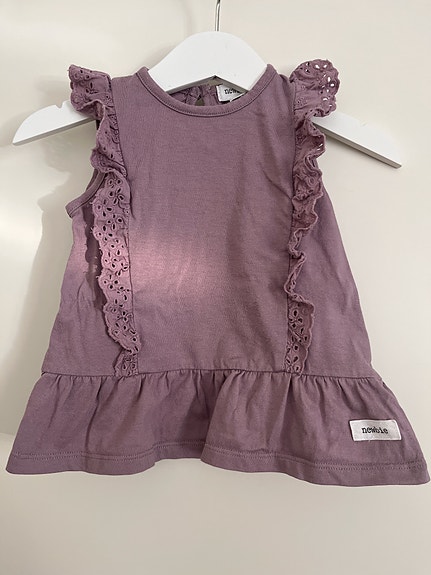 Newbie pieni vaatepaketti tytöille koko 74