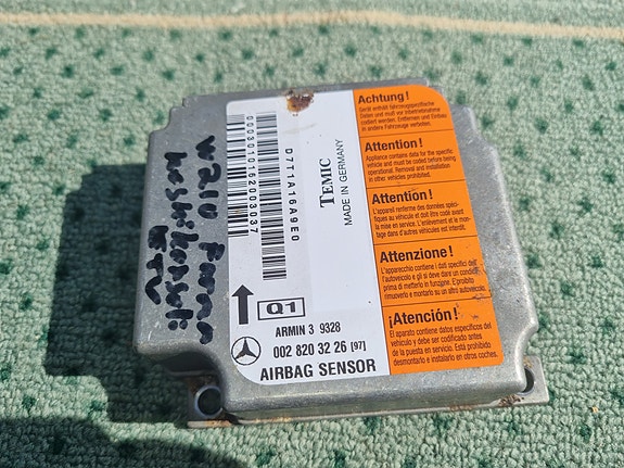 Airbag ohjausyksikkö - MB w210 farmari