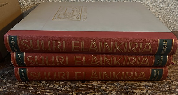 Leikola Anto toim.suomeksi. Suuri eläinkirja 1-3